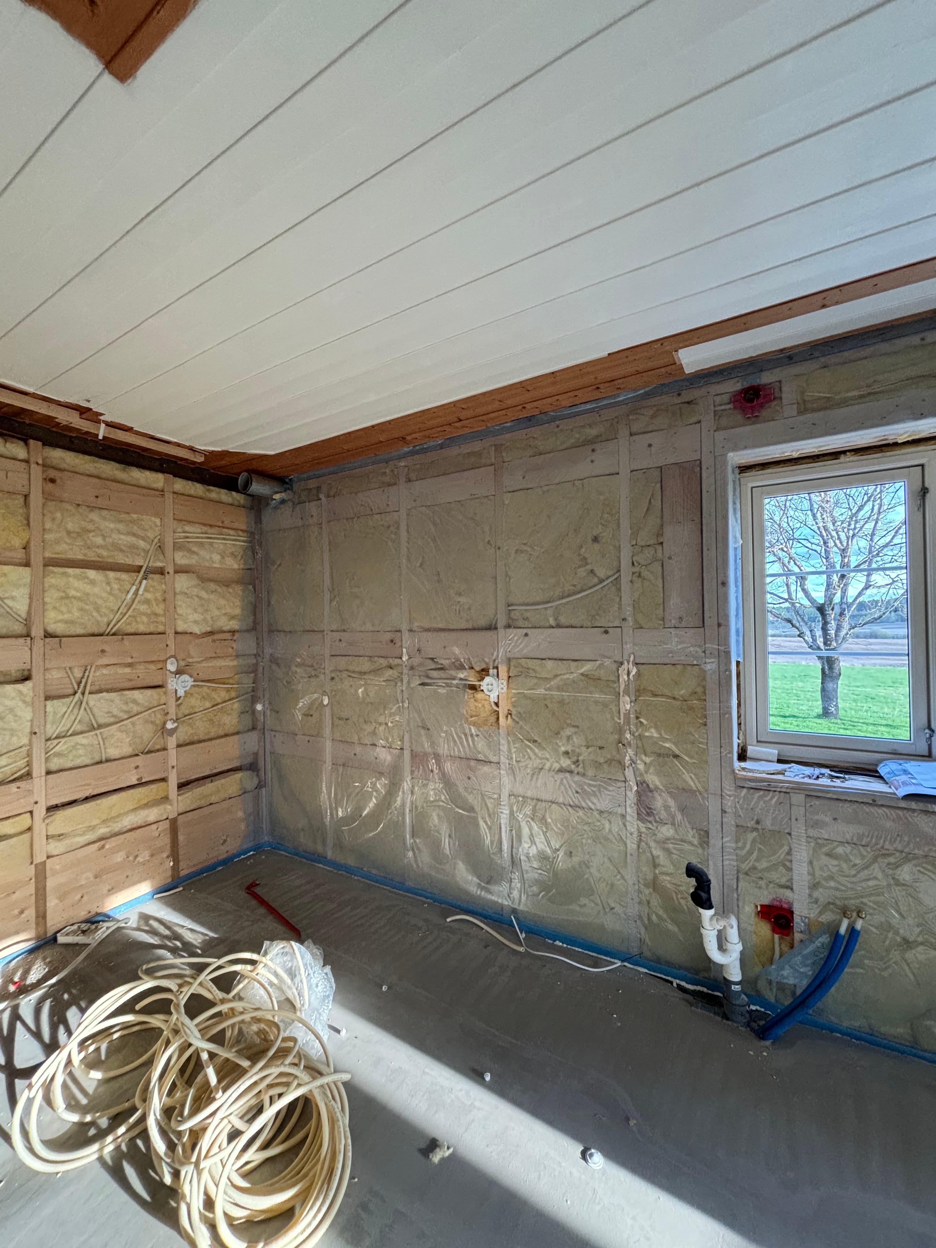 Prosessbilde 2 av kjøkkenrenovering - Totalrenovering av kjøkken i enebolig