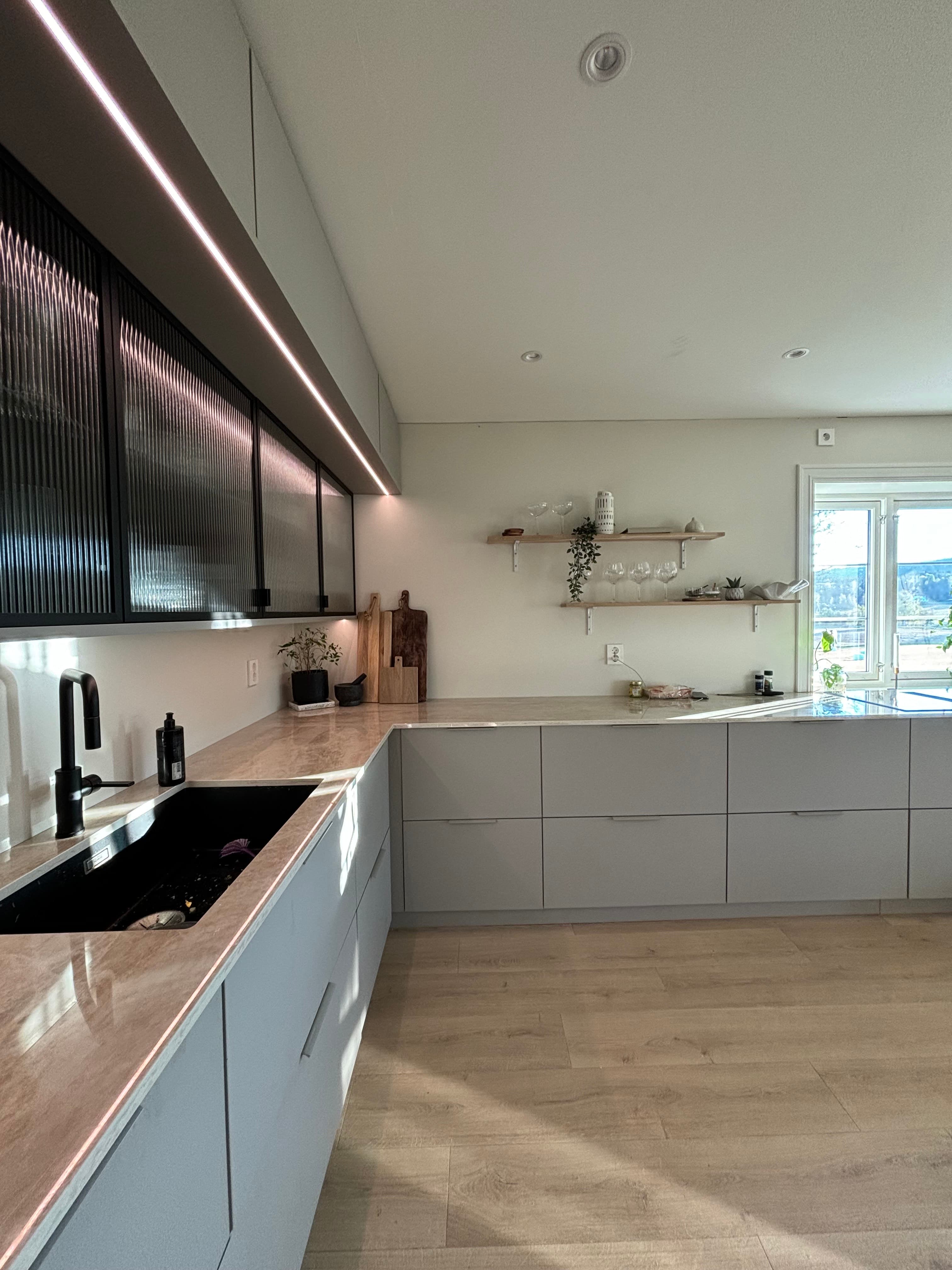 Prosessbilde 4 av kjøkkenrenovering - Totalrenovering av kjøkken i enebolig